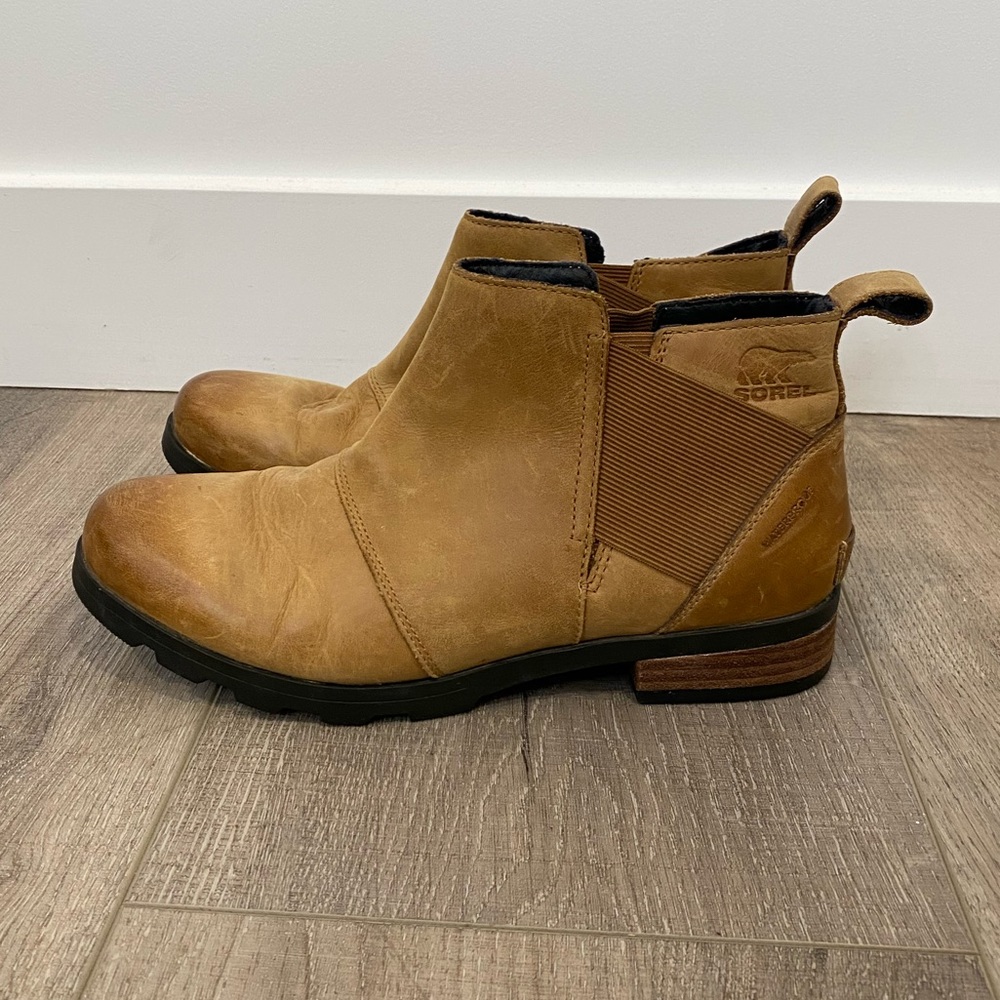 Sorel Emelie Chelsea Waterproof Boots - Women's Size 9